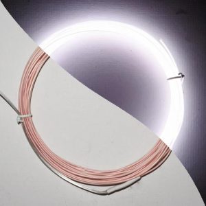 White fine el wire 1.0mm lit and unlit to demonstrate brightness and colour
