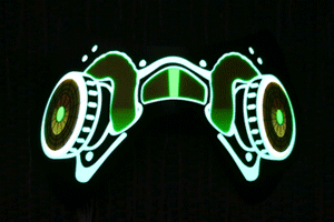 glowing and flashing sound activated mask great for parties or festivals