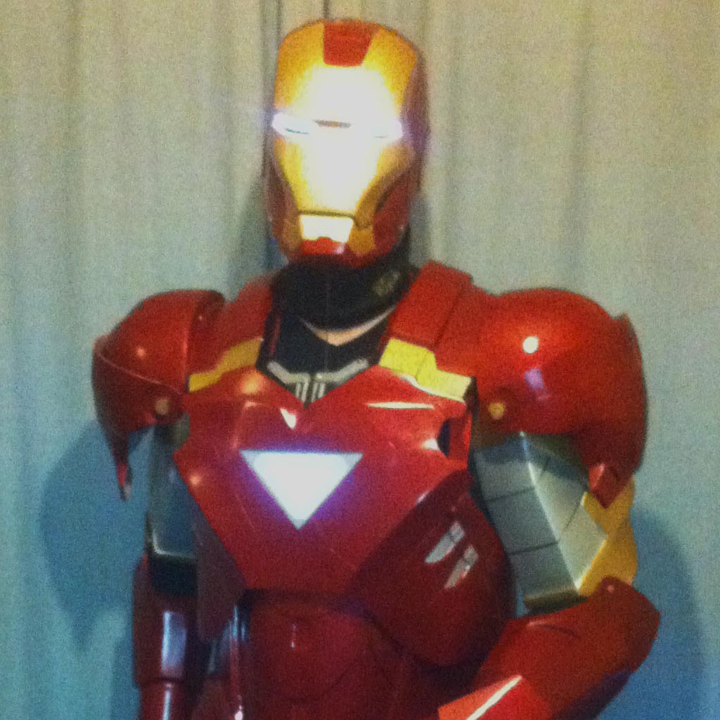 EL Iron Man Set (Mark 6) = El Tape Glowing Eyes + EL Panel Triangle